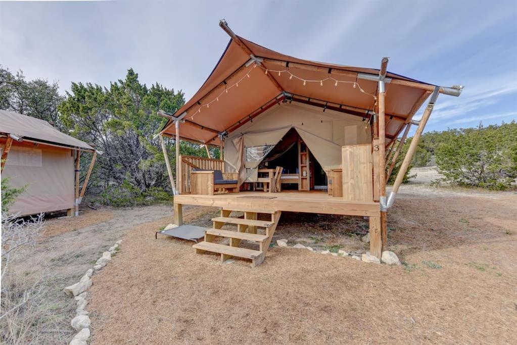 Hotel 12 Fires Luxury Glamping With Heating #3 Johnson City Exterior foto